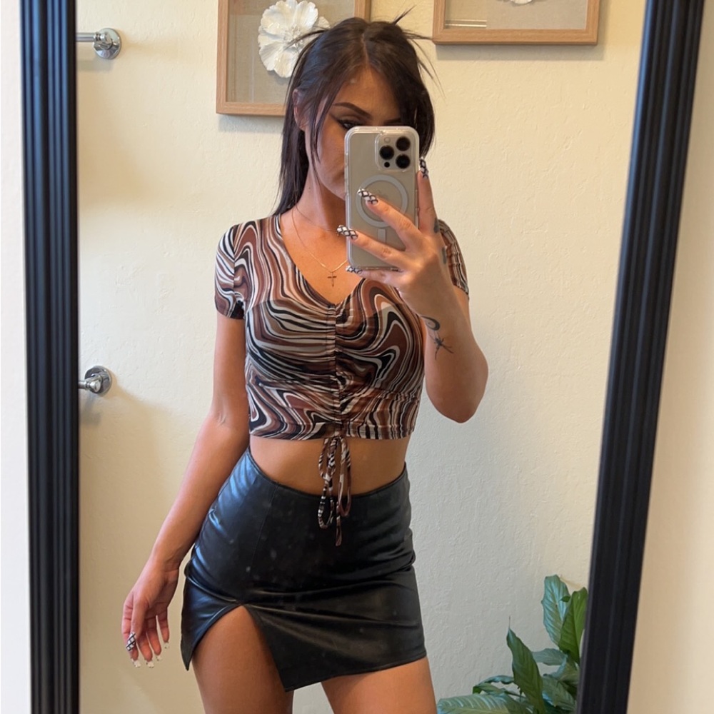 Fashion Nova Flame in your heart-black faux leather mini skirt. Size: XS